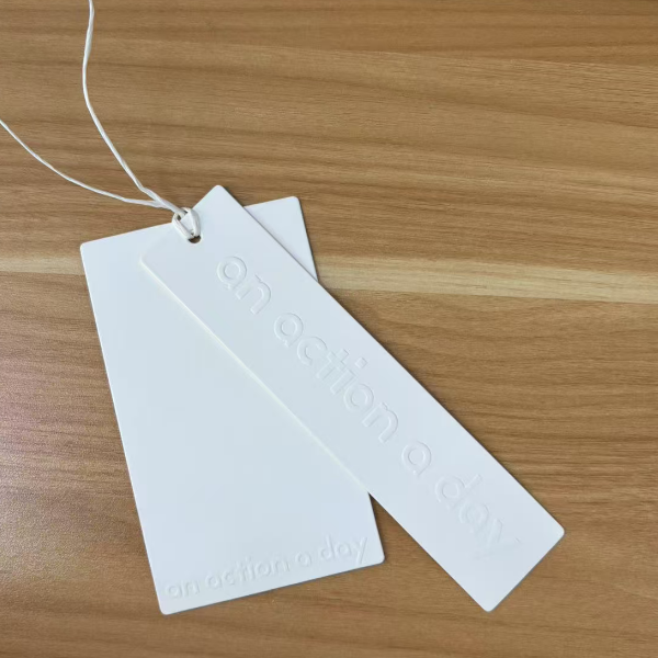 HANG TAG